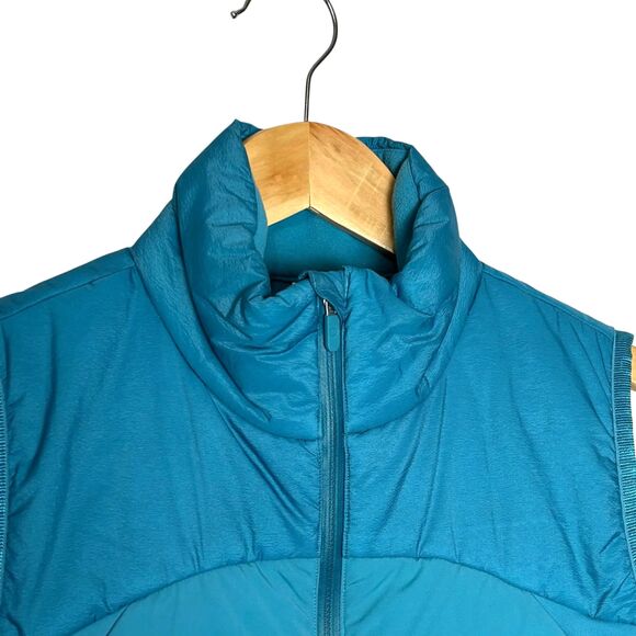 Lululemon Down for It All Vest *Oceanic - Picture 10 of 13